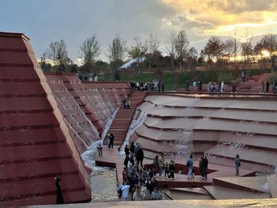 Парк Краснодар, Монастырь Всецарица и Океанариум